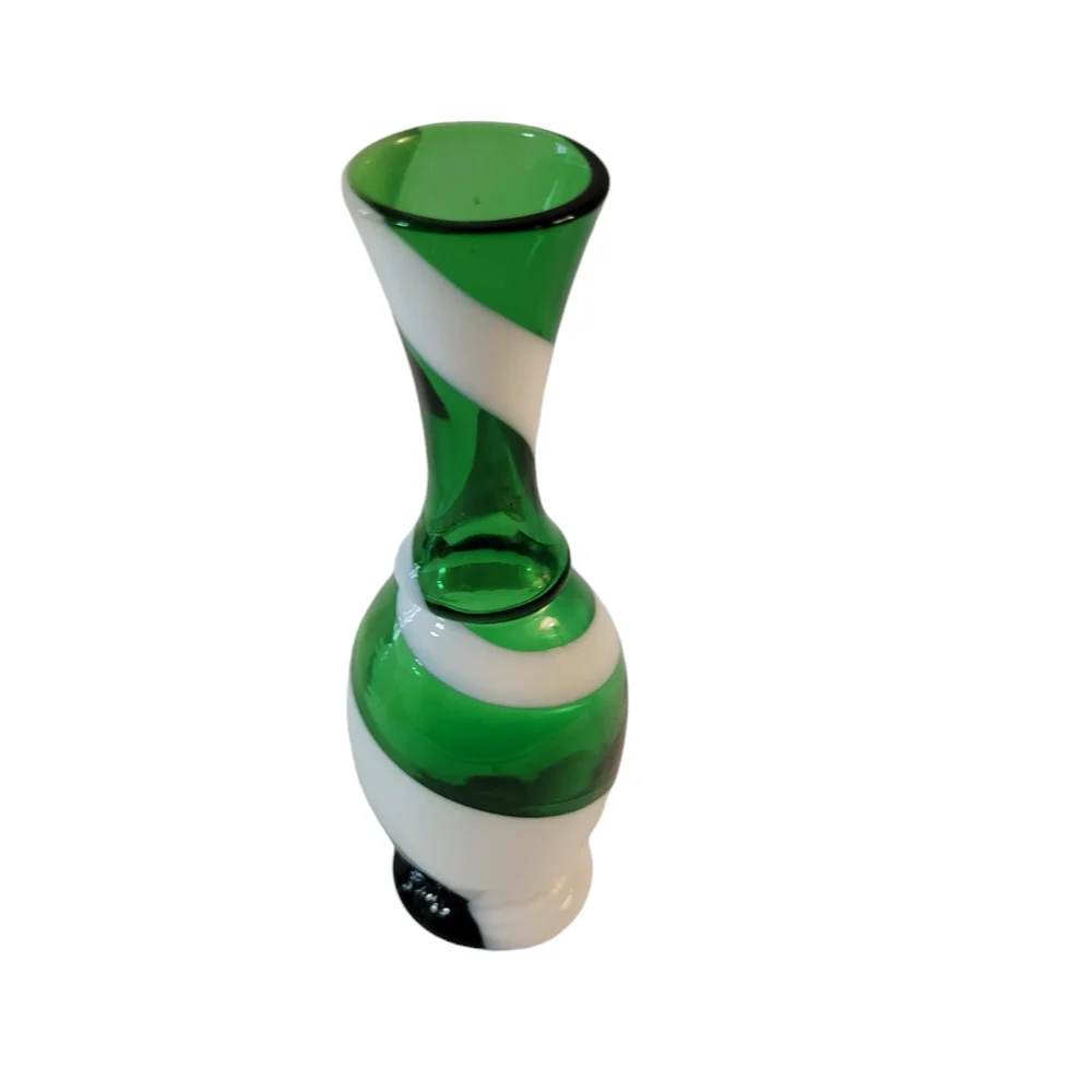 Vintage Art Glass Bud Vase Swirl